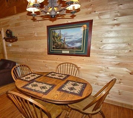 Mountain Memories Villa Пиджен Фордж Екстериор снимка